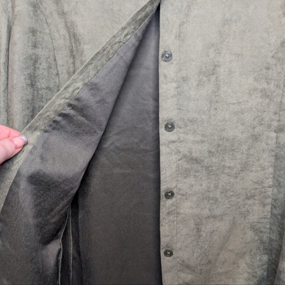 NWT New York & Company Women's Green Button Down Shirt XL ✨ - Picture 7 of 12